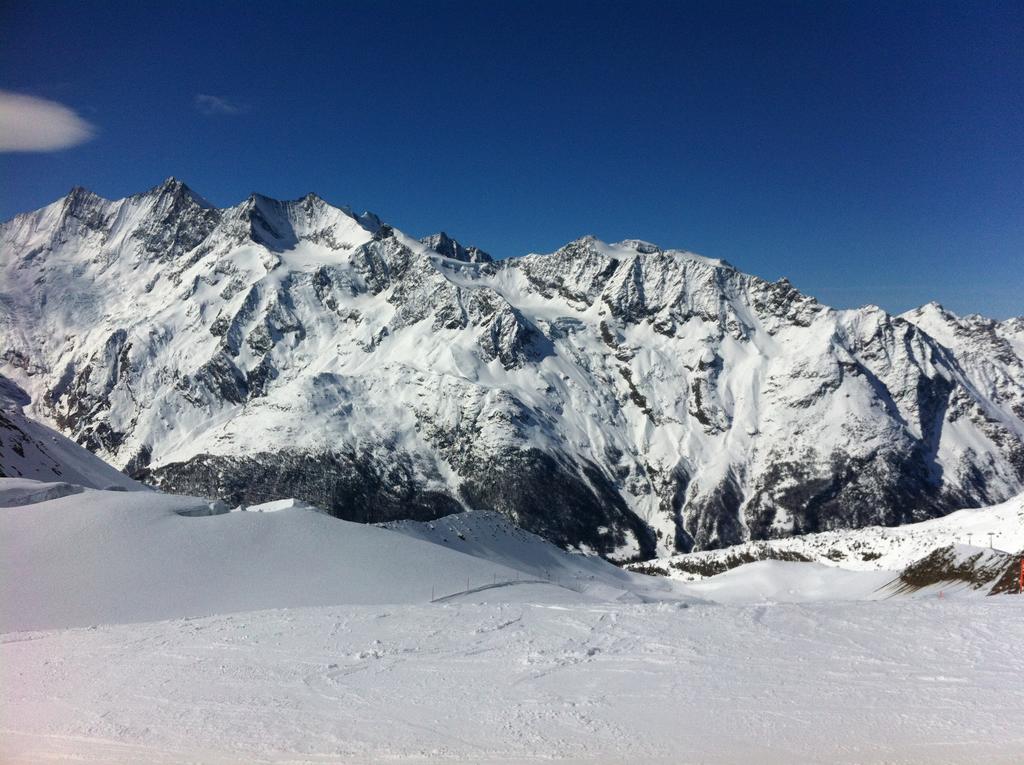 Appartamento Haus Dorf 7 Saas-Grund Esterno foto